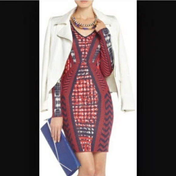 BCBGMaxAzria Dresses & Skirts - BCBGMaxAzria Red and White Bodycon Dress Sleeveless Scoop Neck